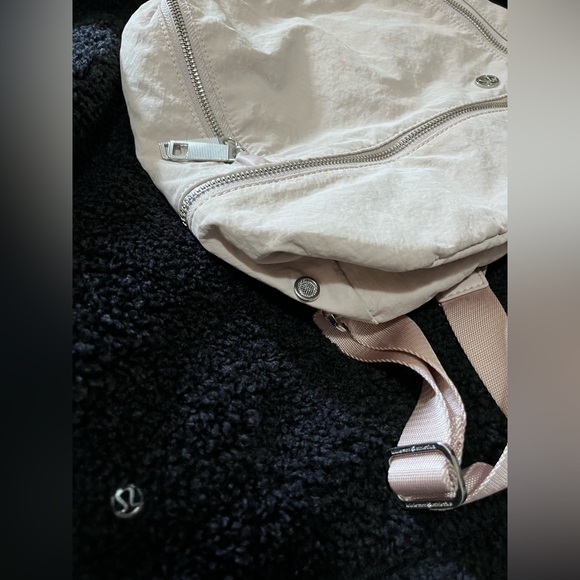 Lululemon City Adventurer Backpack *Mini 12L
Muse - Picture 6 of 12